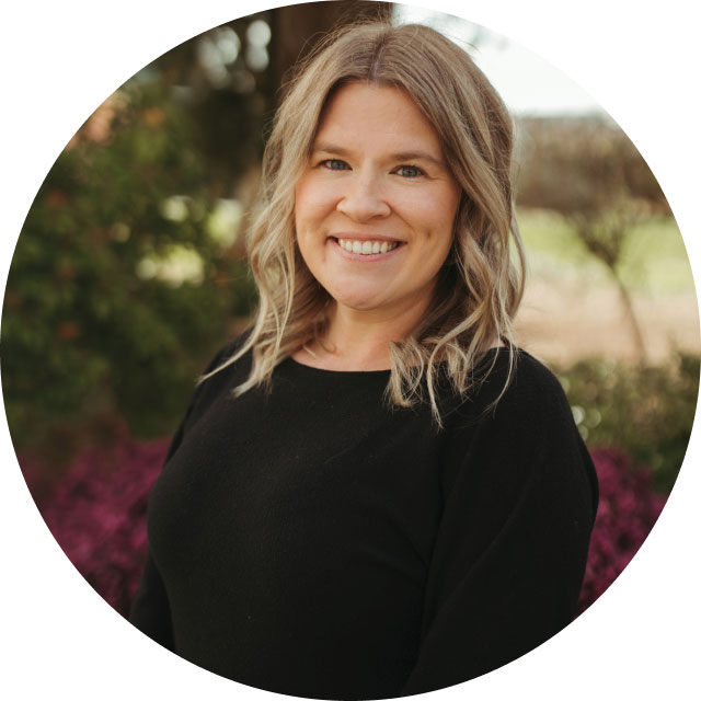 Financial advisor Katryna Lawry based in Powell River